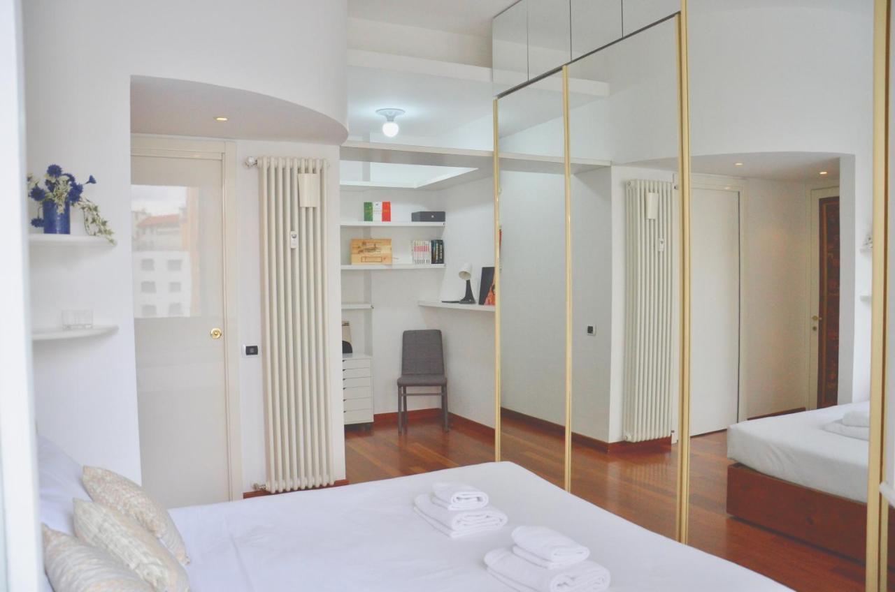 New Renovated With Balcony Porta Romana Appartamento Milano